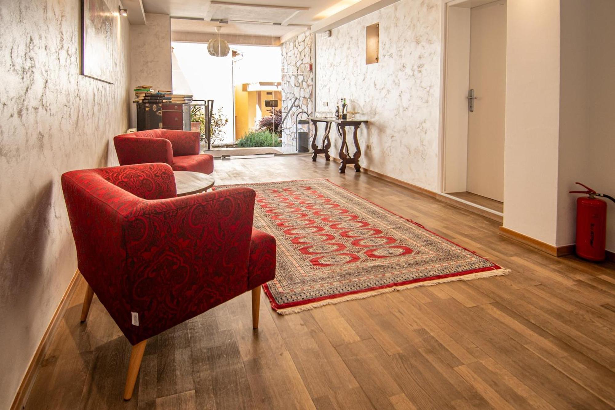 Bed & Breakfast Blu Locanda Ровин Екстериор снимка