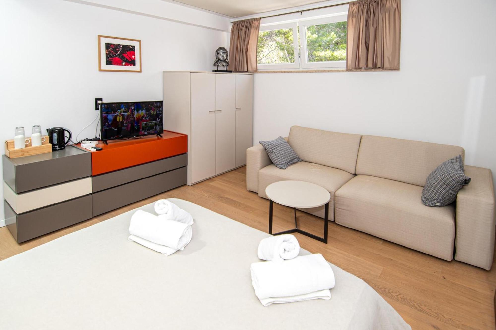 Bed & Breakfast Blu Locanda Ровин Екстериор снимка